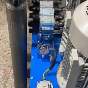 مخزن هیدرولیک SHP400 یونیت هیدرولیک 400 لیتری برای سیستمهای هیدرولیک صنعتی مخزن هیدرولیک SHP400 یونیت هیدرولیک 400 لیتری برای سیستمهای هیدرولیک صنعتی