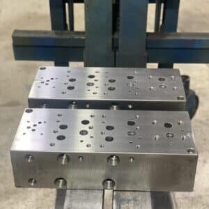 طراحی و ساخت سیستم هیدرولیک ساخت بلوک هیدرولیک