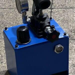 مخزن هیدرولیک SHP10 با پمپ دستی