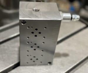 بلوک هیدرولیک 1/4 سه طبقه فشارشکن دار